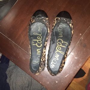 Animal print ballet flats